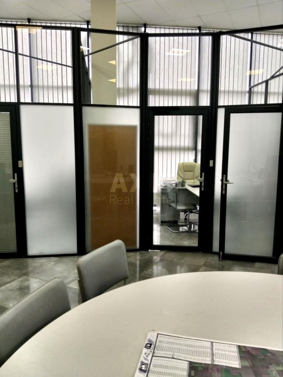 Office pr-t Bazhana Mykoly 17, 200m2593162