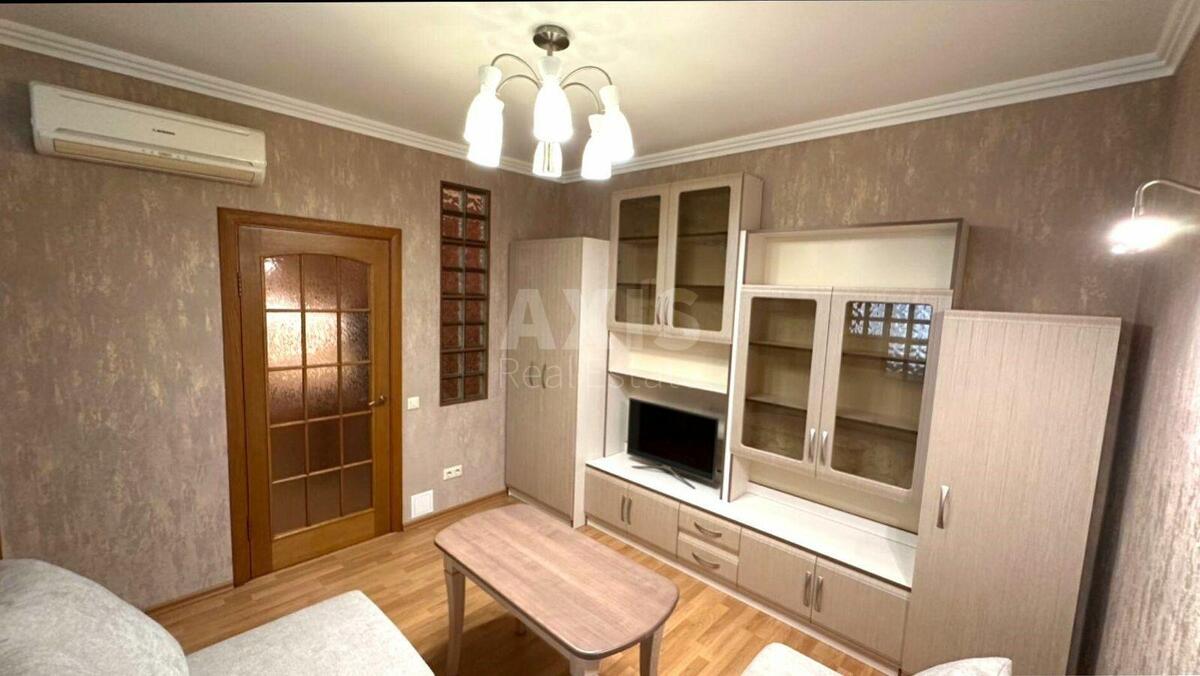 2к квартира ул. Вышгородская 45584331