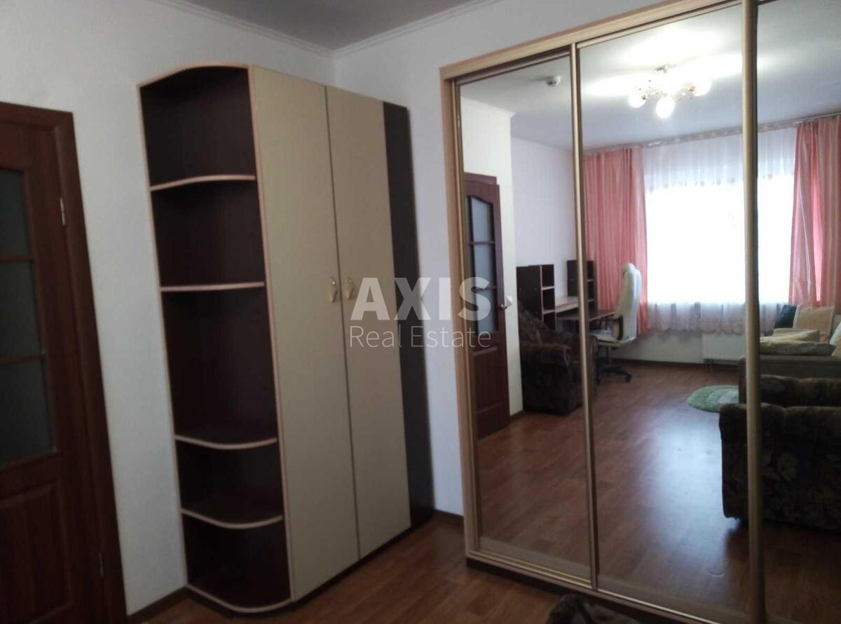 1к квартира ул. Русовой Софии 75