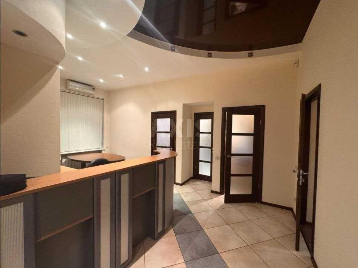 Office vul. Kruglouniversytets'ka 18, 75m262941