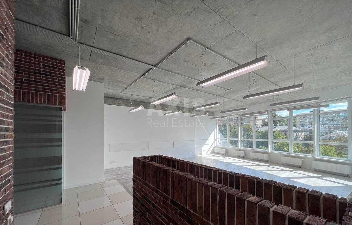 Office uzv. Klovs'kyj 7, 170m21