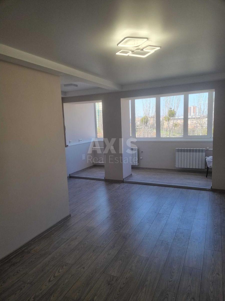 1k apartment vul. Rajduzhna 69