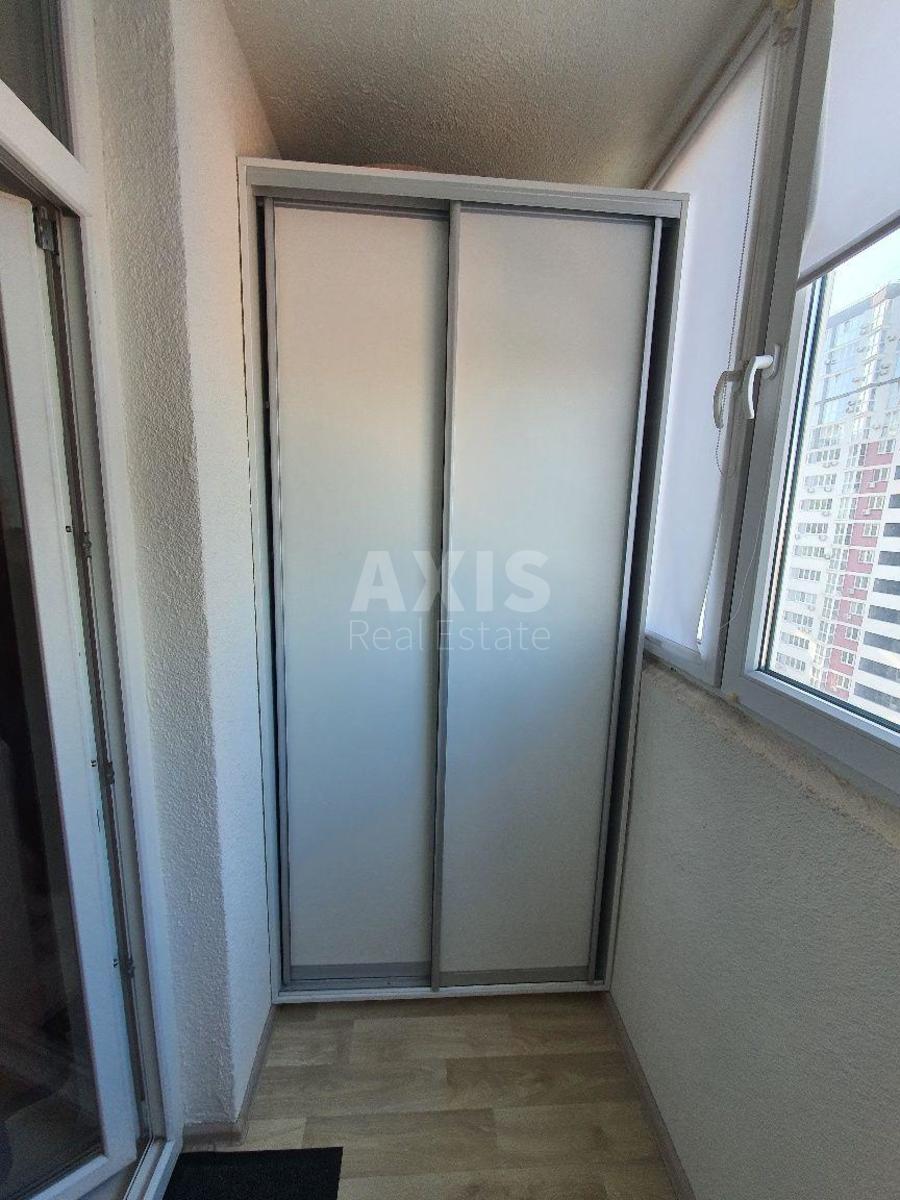 1k apartment vul. Dragomanova 2А2