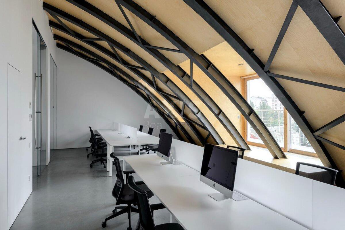 Office vul. Oleksandra Konyskoho 46, 165m2636420