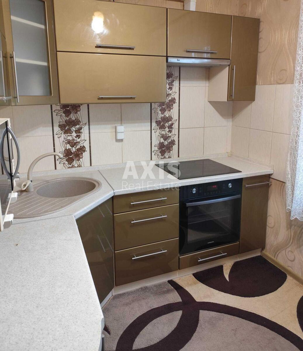 2k apartment vul. Александры Эстер 10/87619500