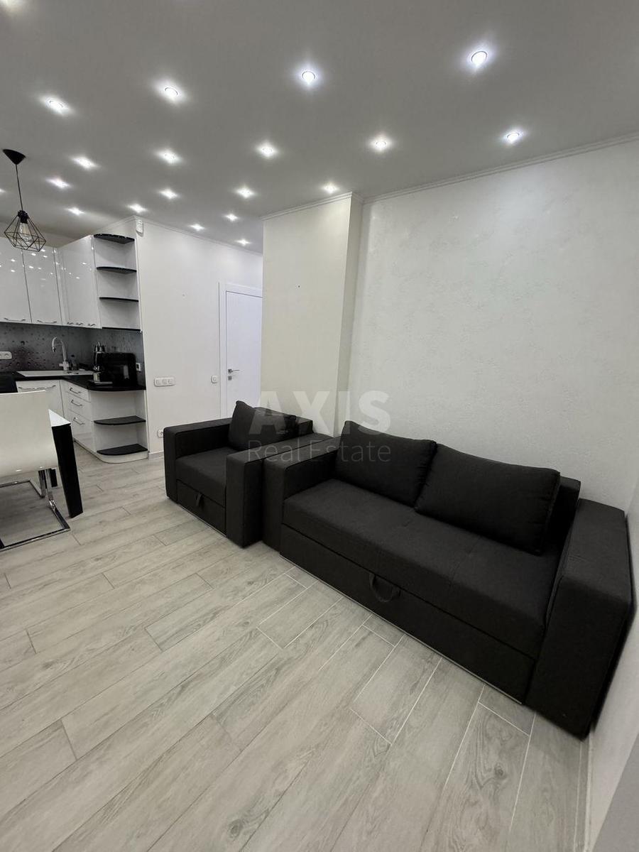 2k apartment vul. Saljutna 2Б0
