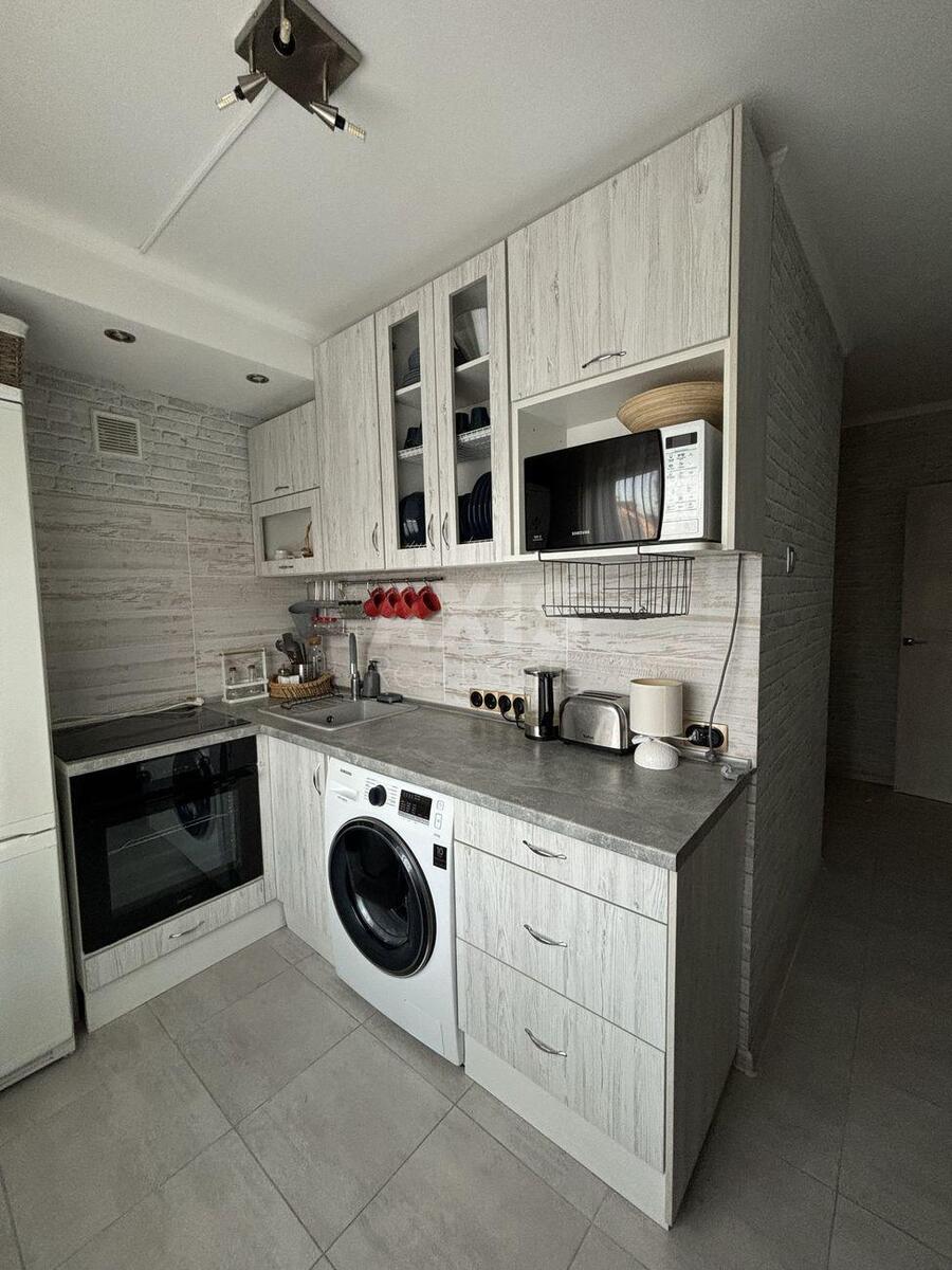 2k apartment vul. Mykytenka Ivana 27