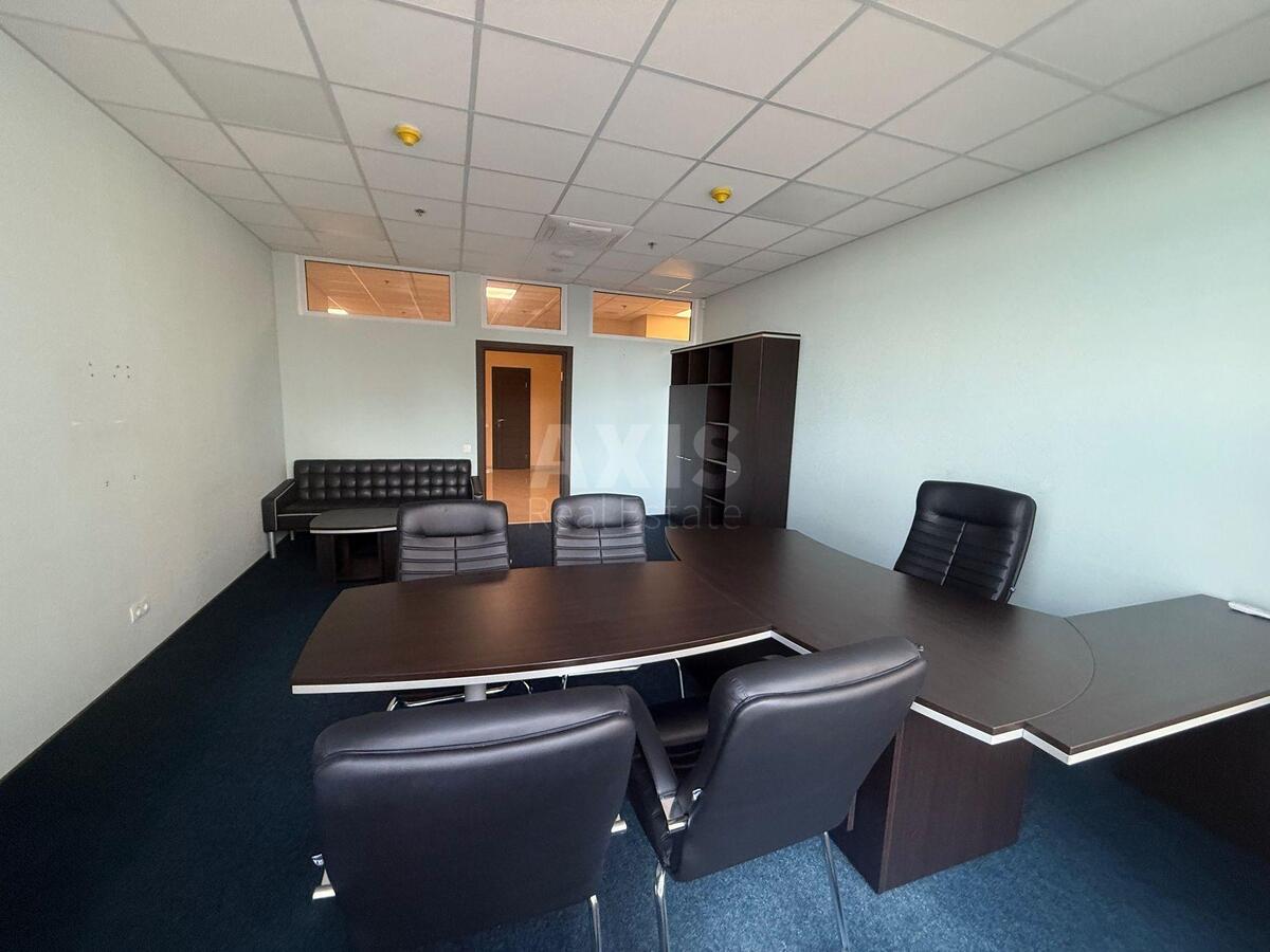 Office vul. Grushevs'kogo Myhajla 9Б, 510m2585148