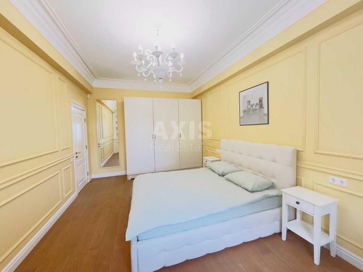 3к квартира ул. Евгения Чикаленко 1/3, корп. 5630940