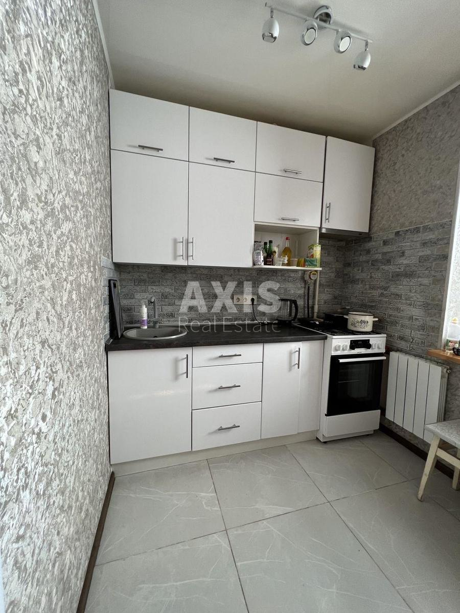 1k apartment vul. Smolycha Jurija 6А3