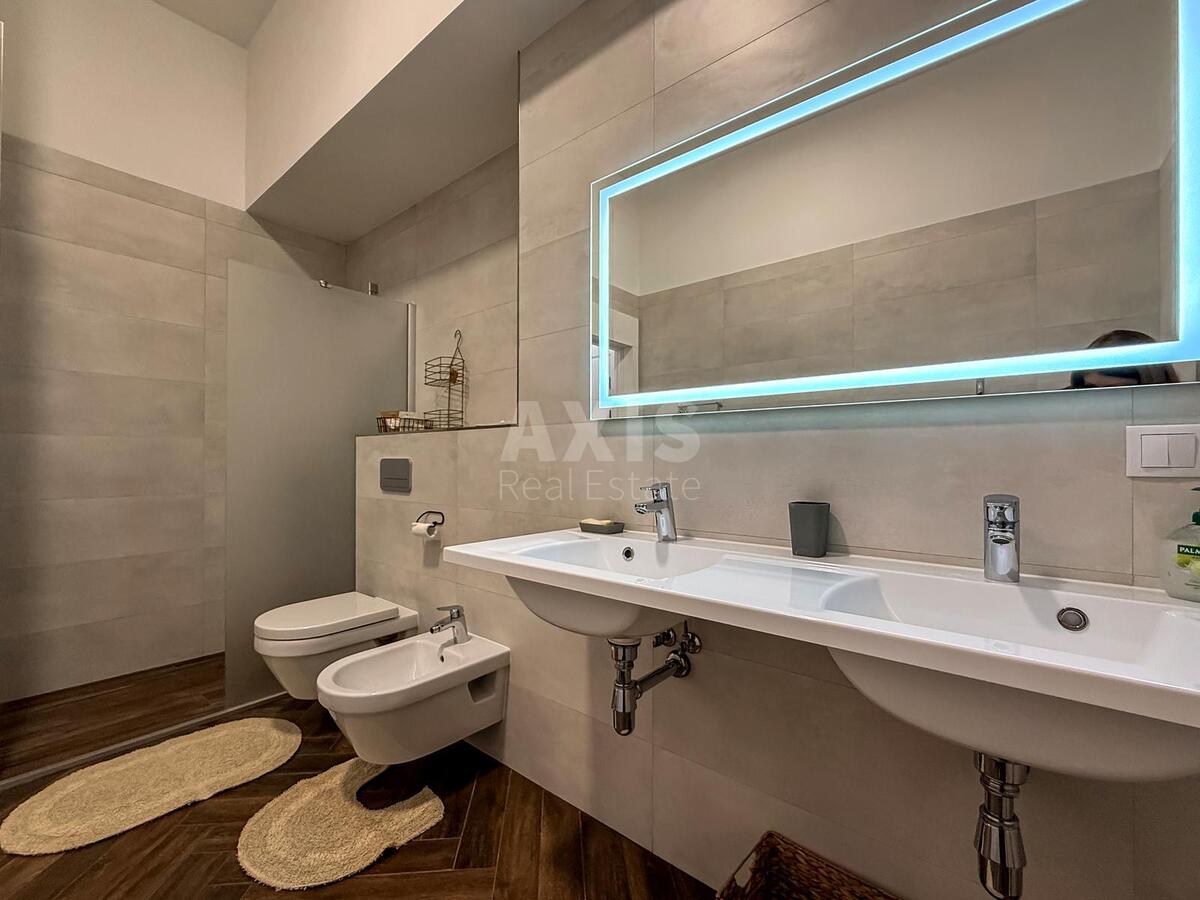 4k apartment vul. Rejtars'ka 28633389