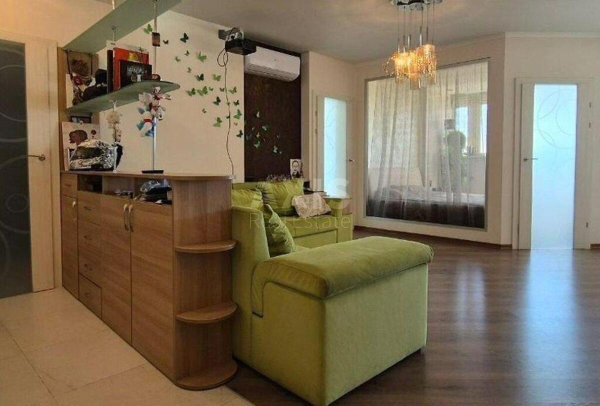 2к квартира ул. Сикорского Игоря Авиаконструктора 44