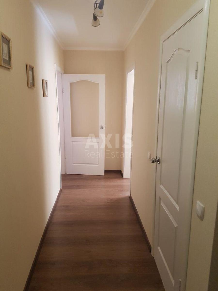 3k apartment vul. Chervona kalyna 689
