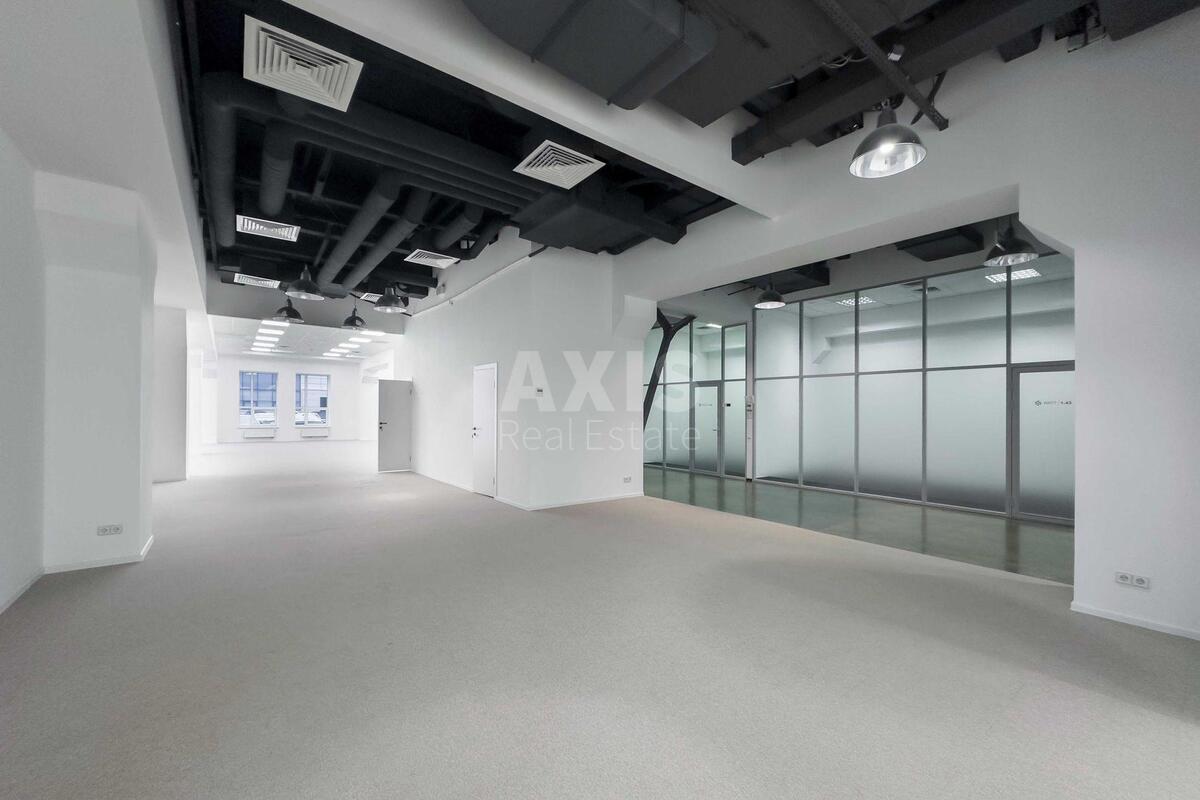 Office vul. Ohtyrs'ka 7, 700m25