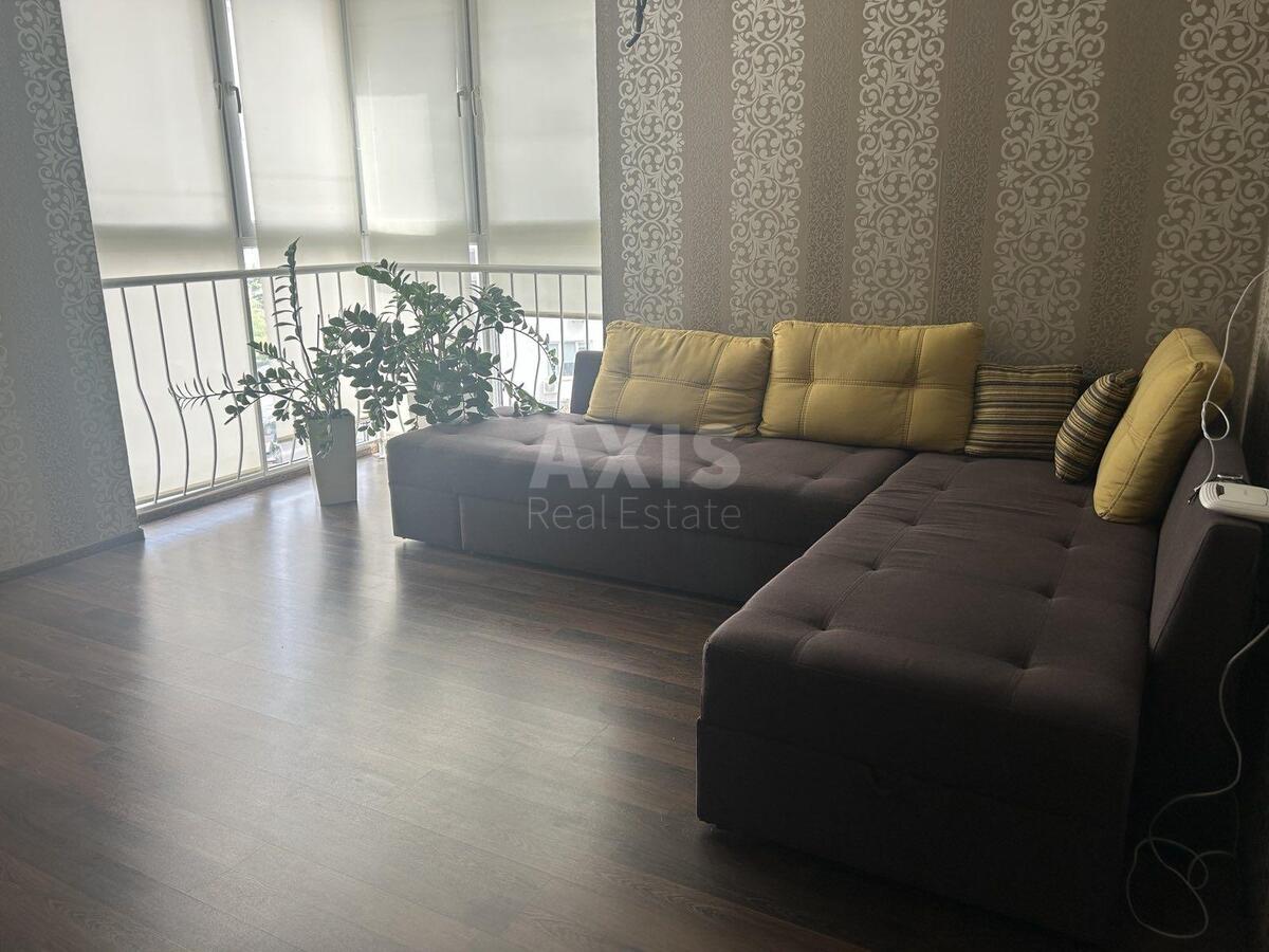 2k apartment vul. Dragomanova 2А0