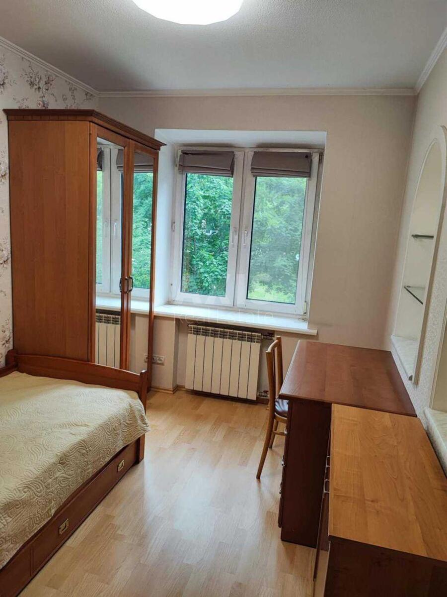 3k apartment vul. Predslavyns'ka 147