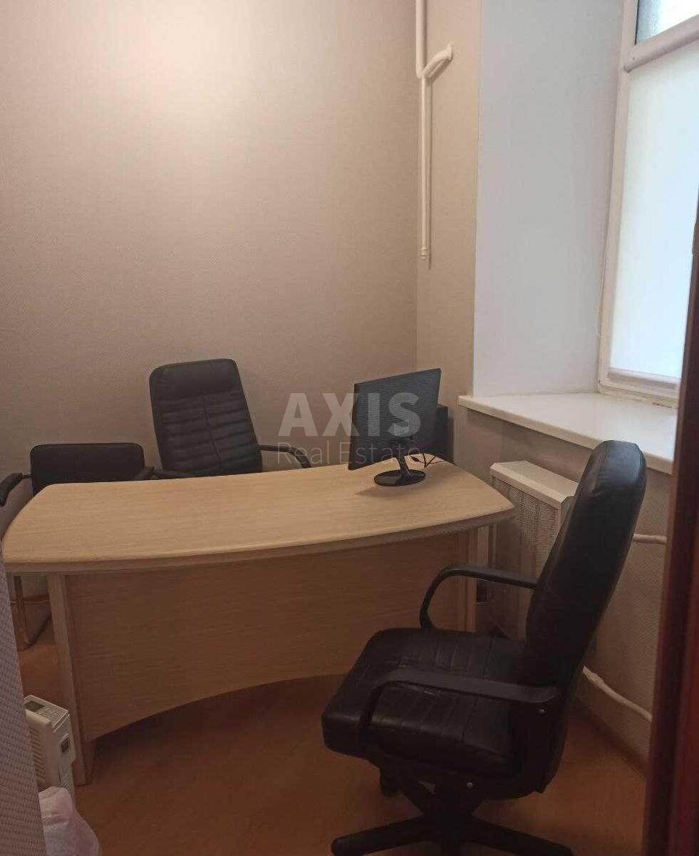 Office vul. Franka Ivana 12, 46m23