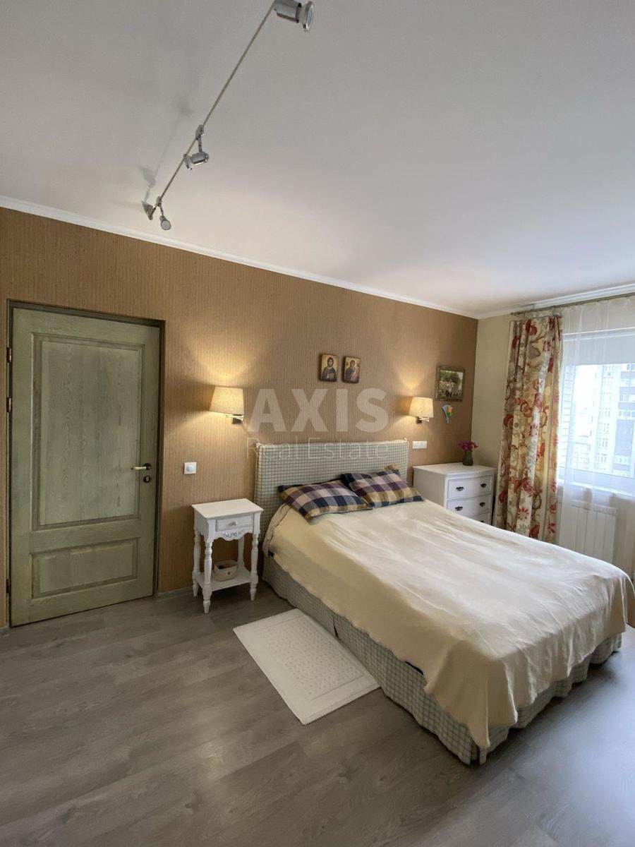 2k apartment vul. Lavruhina Mykoly 86