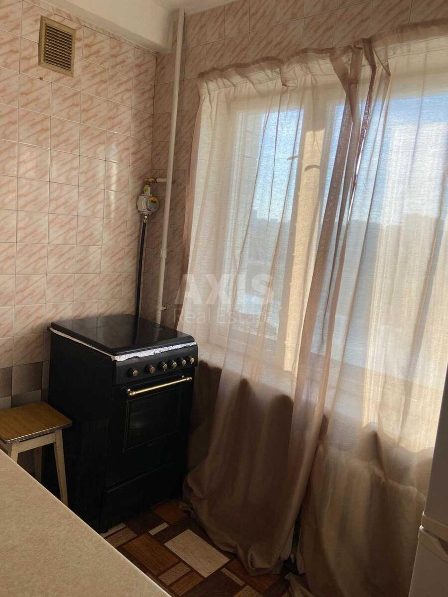 1k apartment vul. Entuziastiv 36