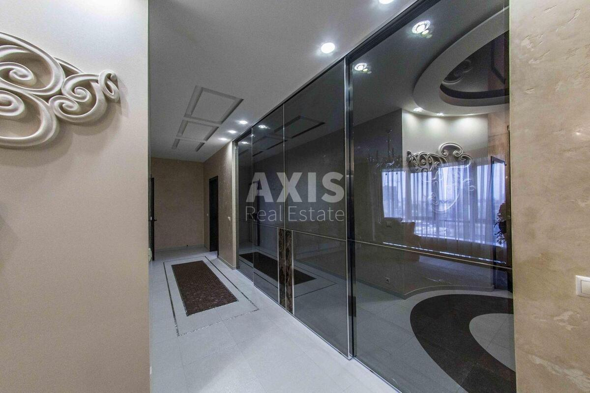 3k apartment vul. Barbjusa Anri 37/17