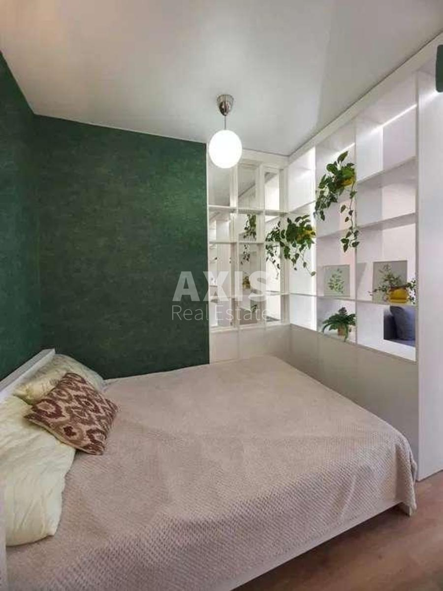 1k apartment vul. Kahovs'ka 62А4