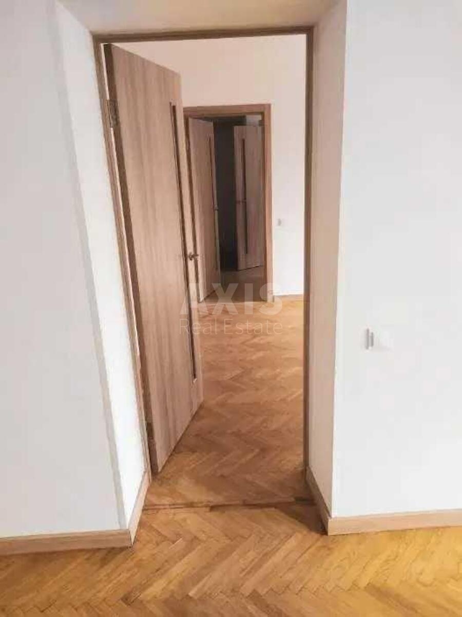 Офис бул. Леси Украинки 26, 50м22