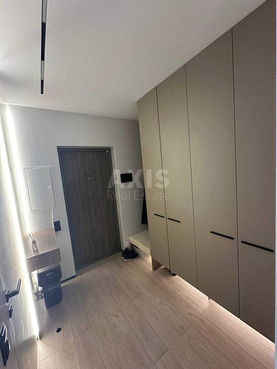 1k apartment vul. Rodyny Kistjakivs'kyh 2А2