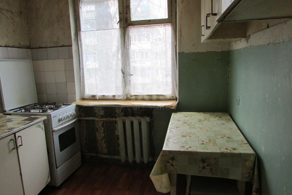 2k apartment vul. Doncja Myhajla 18А6