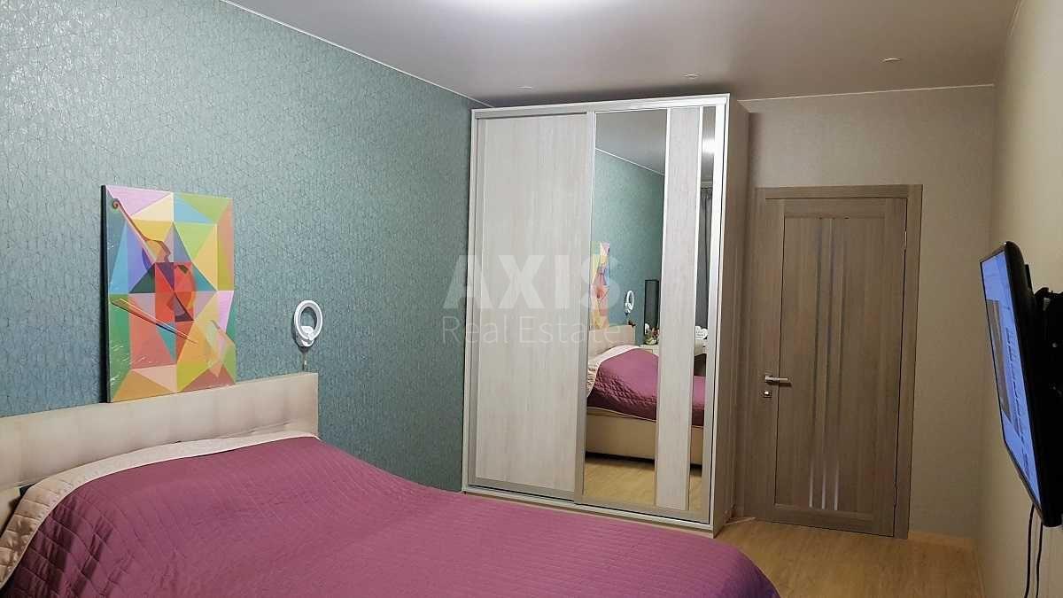 1k apartment vul. Zarichna 17