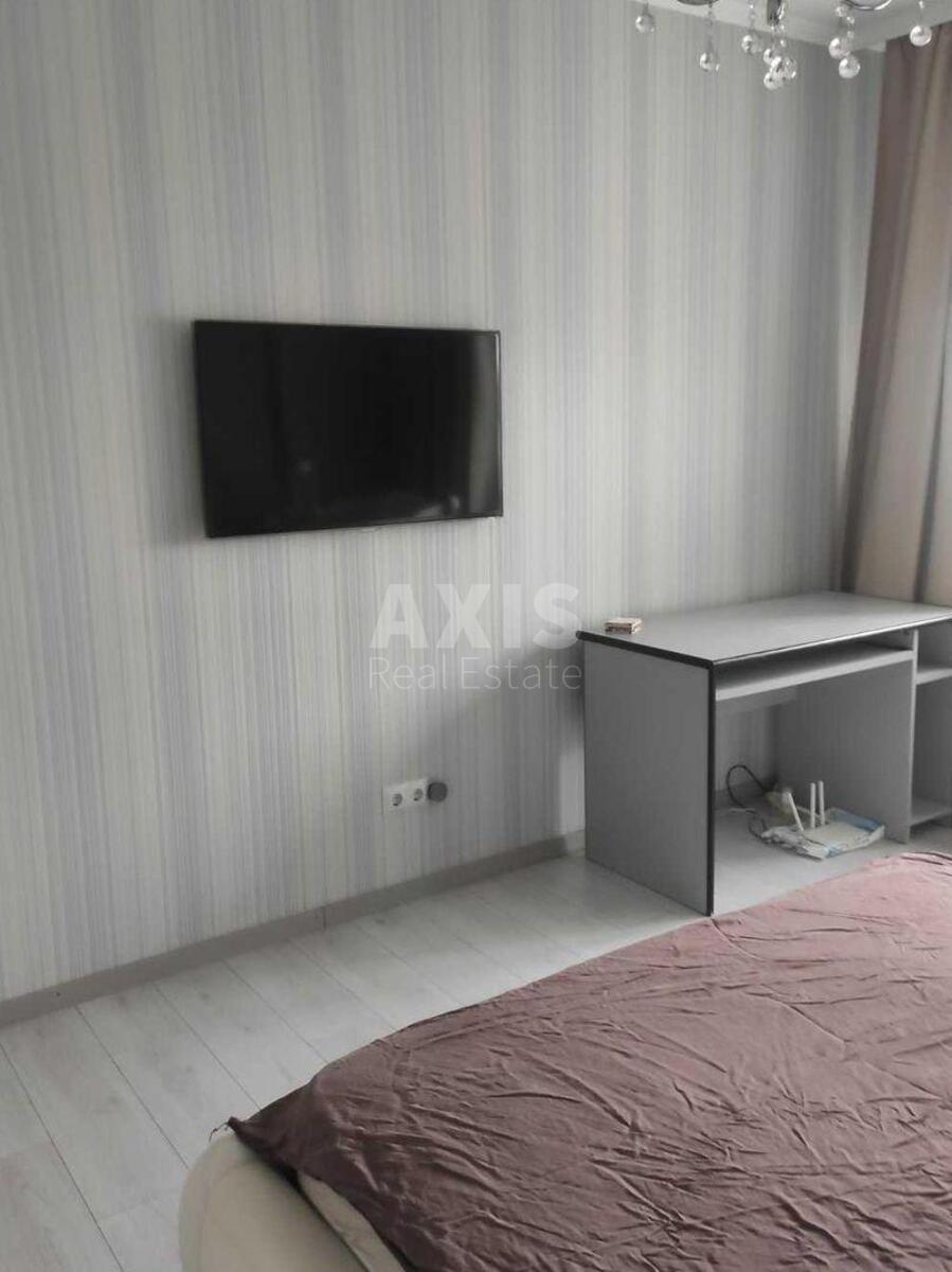 3к квартира пр-т Лобановского 6А3