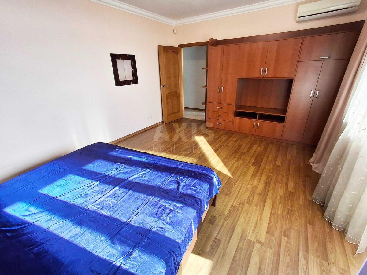 3k apartment vul. Okipnoi' Rai'sy 109