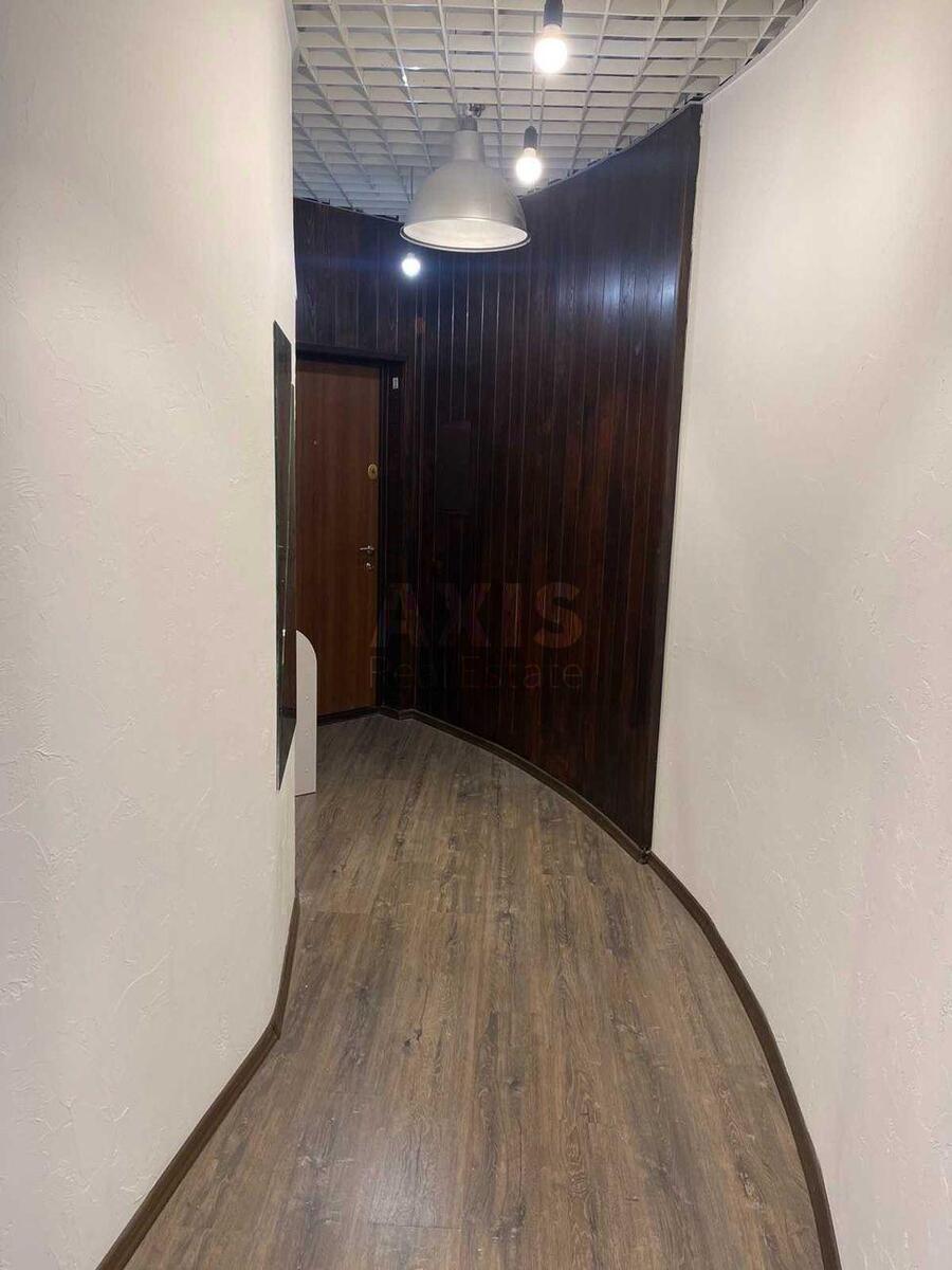 1k apartment vul. Bul'varno-Kudrjavs'ka 218