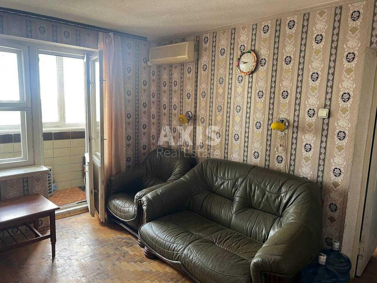 2к квартира наб. Днепровская 13573182