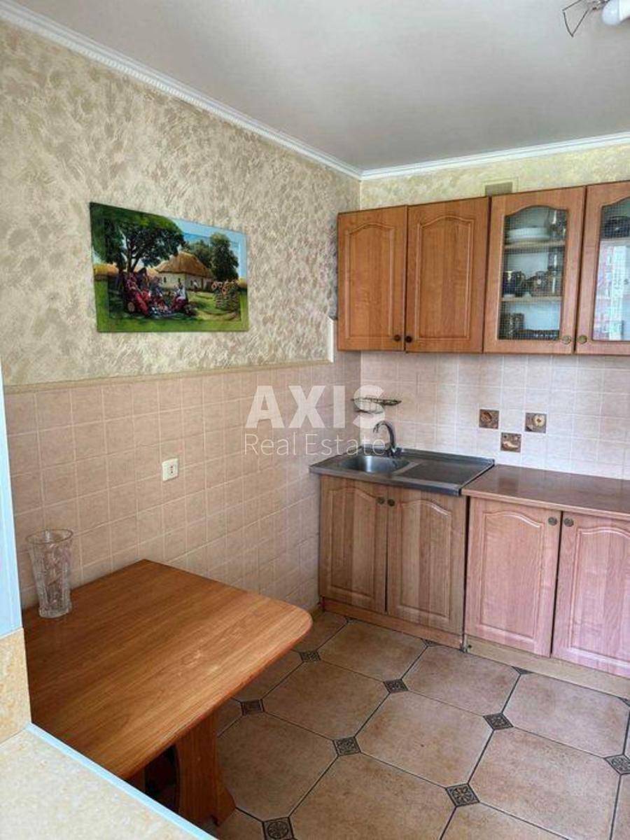 3k apartment vul. Dragomanova 200