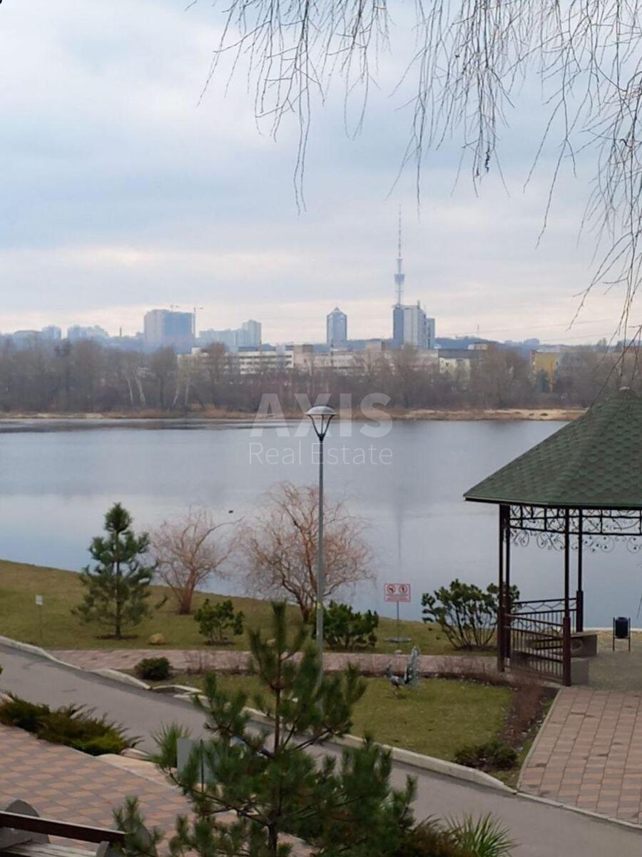 3к квартира пр-т Оболонский 13