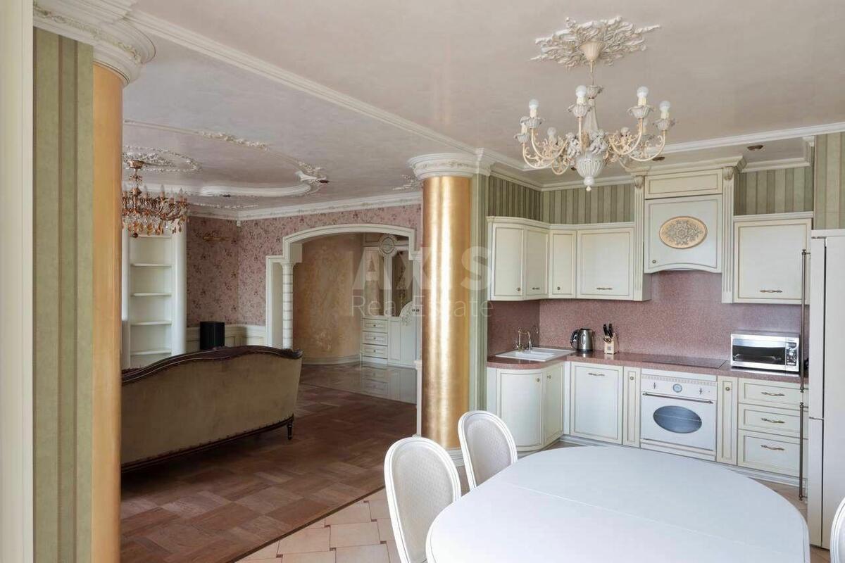 4k apartment vul. Okipnoi' Rai'sy 10Б1
