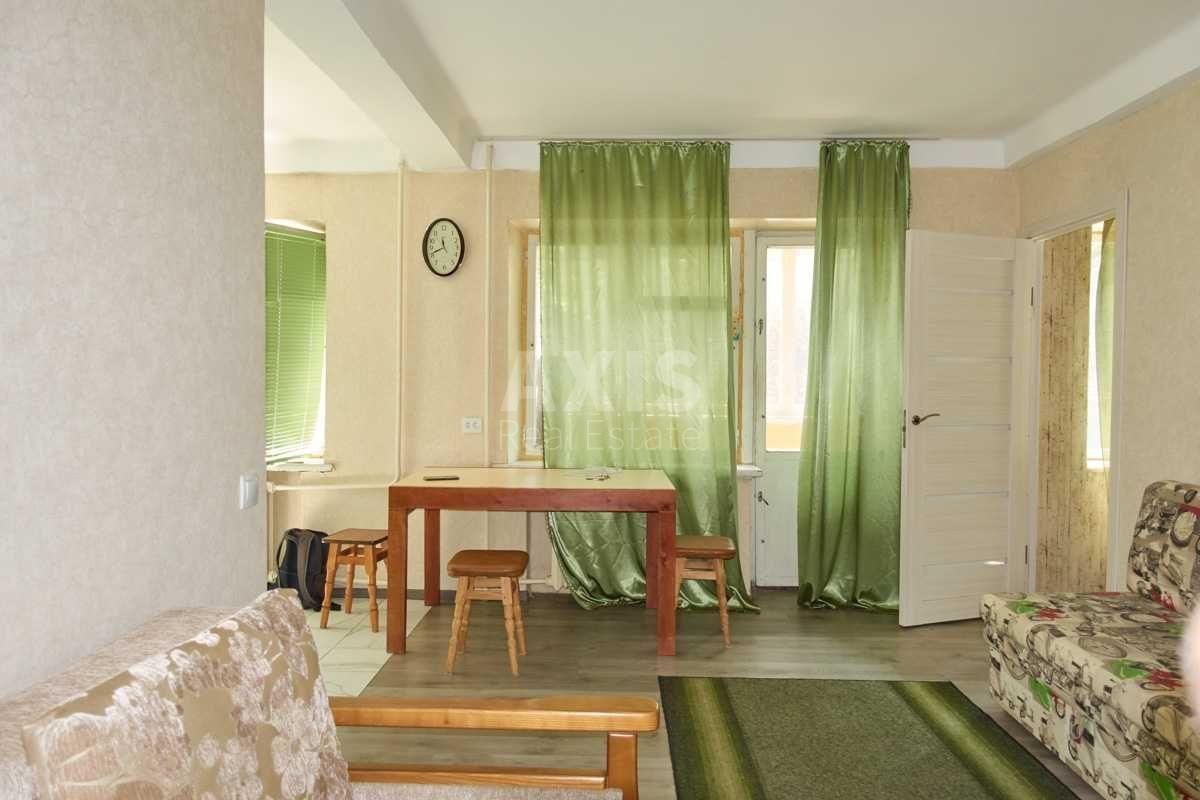 2k apartment vul. Dobrohotova Akademika 102