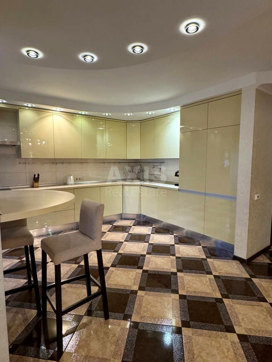 3k apartment vul. Vidpochynku 10636630