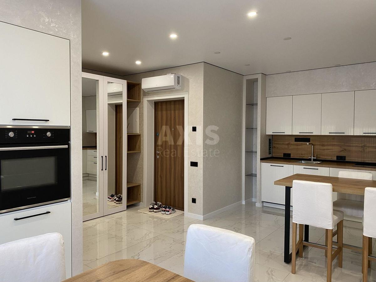 1k apartment vul. Vsevoloda Zmijenka 3/21