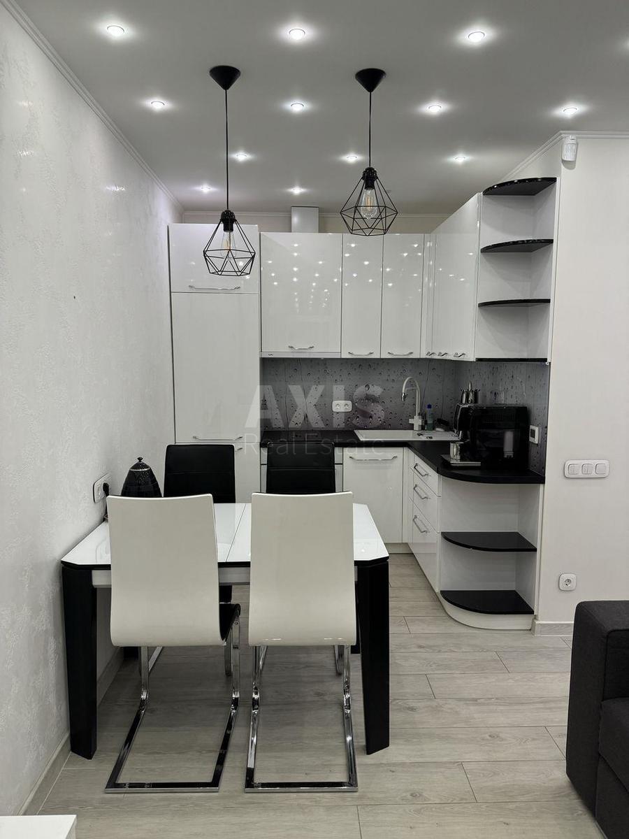 2k apartment vul. Saljutna 2Б1