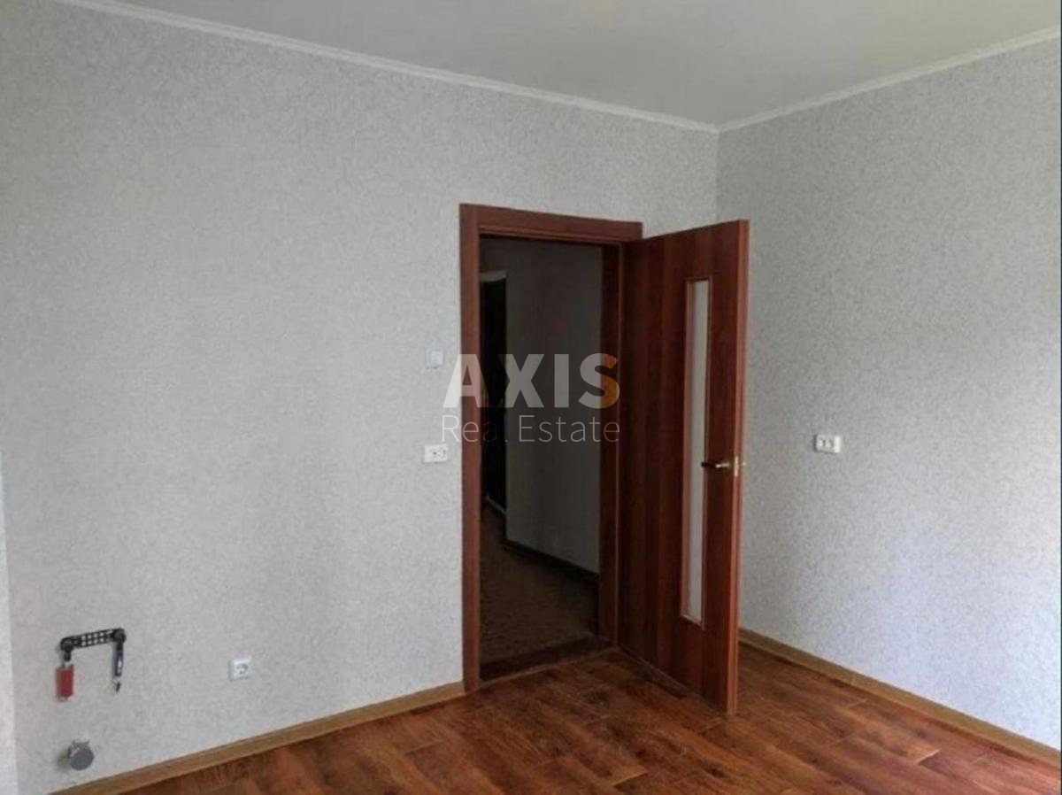 2к квартира ул. Ревуцкого 543