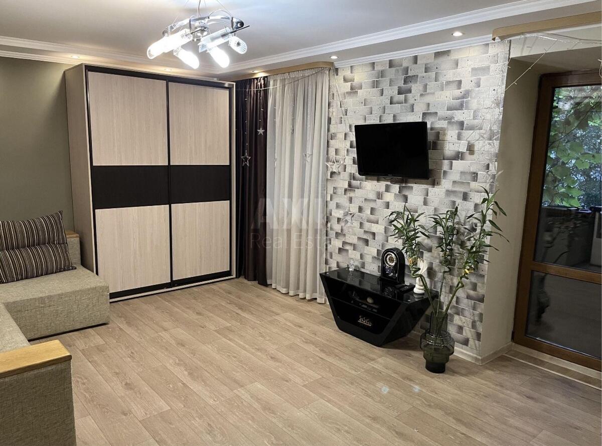 2k apartment vul. Stadionna 3А584653