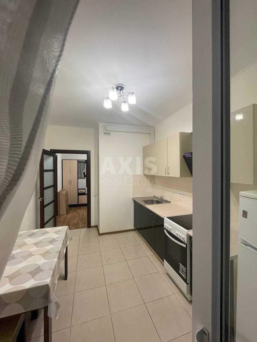 1k apartment vul. Oleny Pchilky 32