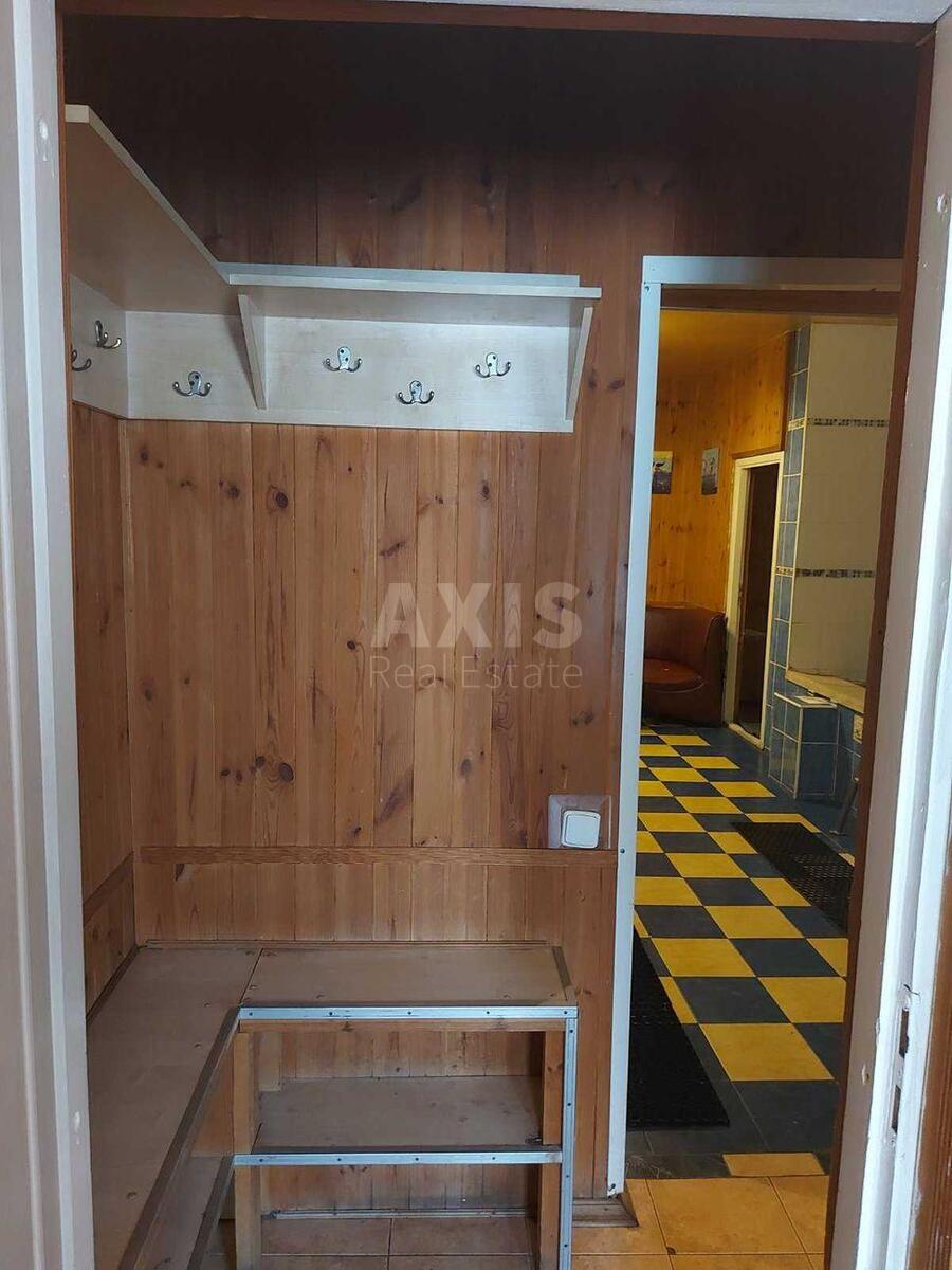 Объект сервиса ул. Туполева Академика 18Д, 165м22