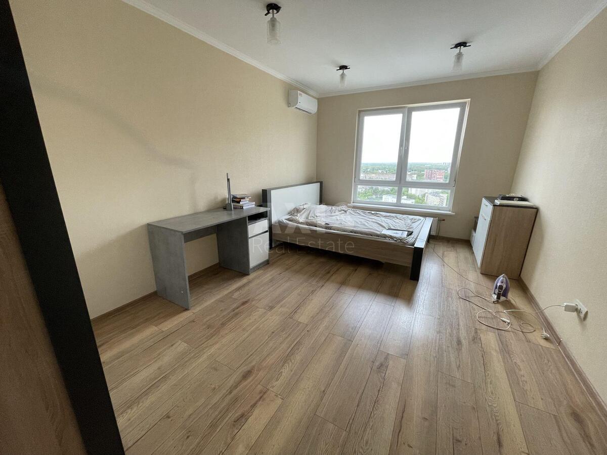 4k apartment vul. Yulia Zdanovska 34А2