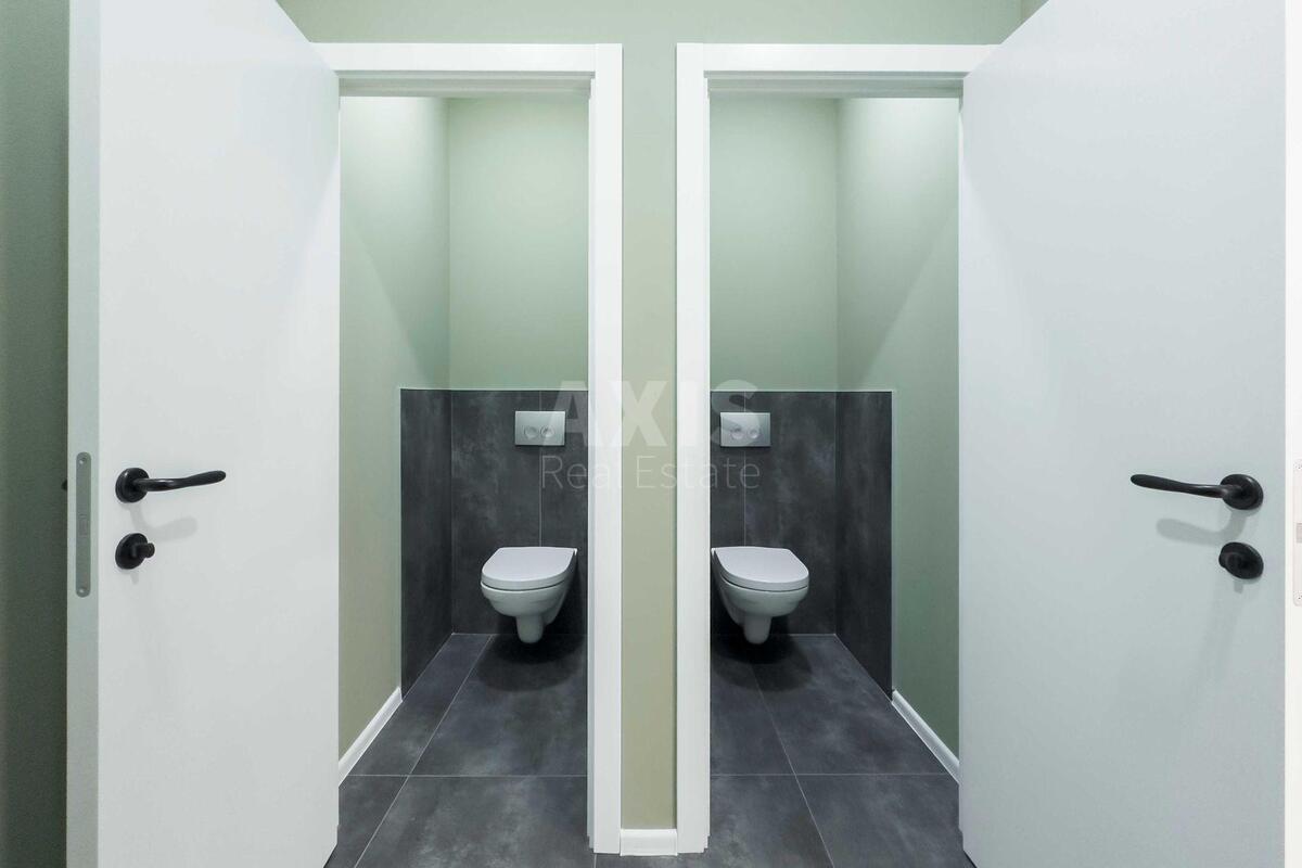 Офис ул. Ахтырская 7, 700м26