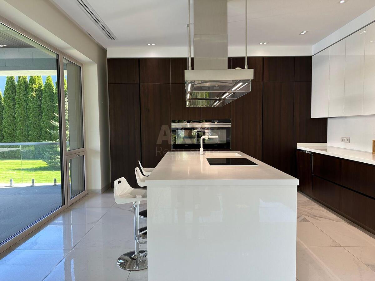 House vul. Central'na, 500m2, Kyiv city5