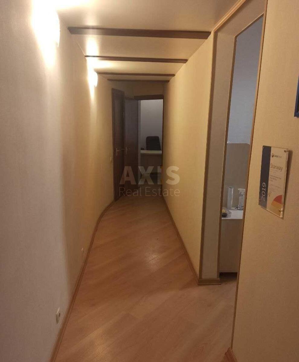 Office vul. Franka Ivana 12, 46m24