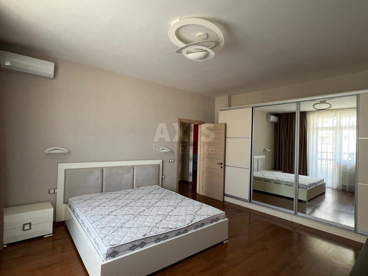 3к квартира ул. Антоновича 1313