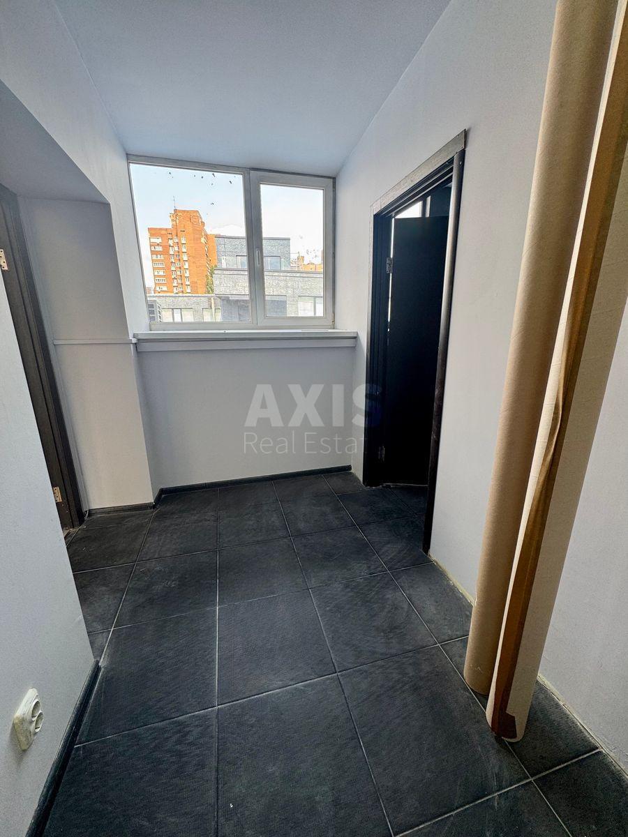 Office vul. Malevycha Kazymyra 86Г, 81m23